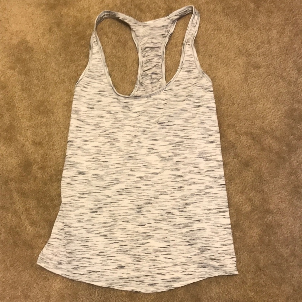 Lululemon tank top.